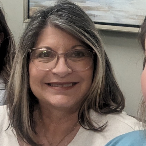 Meet your Posher, Patty - Picture 1 of 1